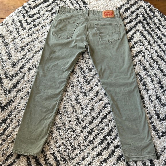 Levi's women’s olive green Straight Jeans cotton blend size W34-L32 preloved - Picture 6 of 7